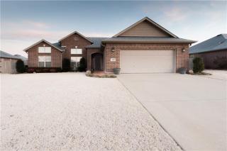 4690 Homespun Dr, Fayetteville, AR 72704-7669