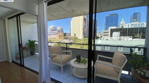 801 Franklin St, Oakland CA 94607-4252 exterior