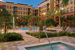 1351 Federal Hwy, Boynton Beach FL  33435-6001 exterior