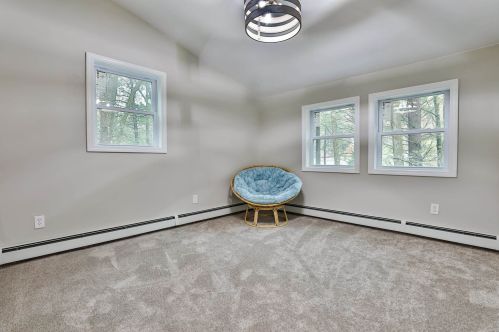 97 Lower Camp Rd, Northwood NH  03261-4305 exterior