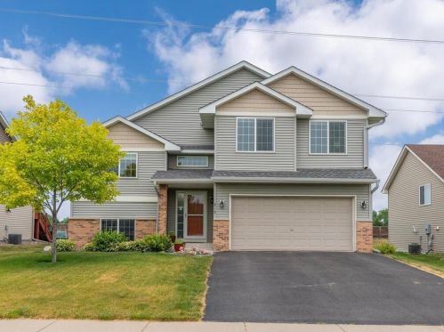 213 Dongola Ln, Prior Lake, MN 55379-4706