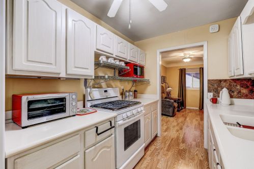 1763 Barclay St, Saint Paul MN 55109-4401 exterior