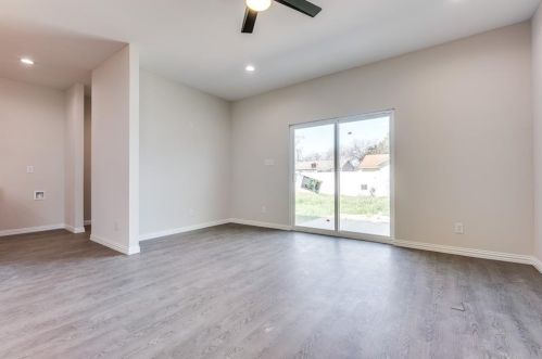 4343 Frank St, Dallas TX  75210-1236 exterior