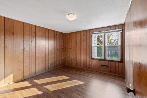 4 Pleasant Rise Cir, Brookfield Center CT  06804-2109 exterior