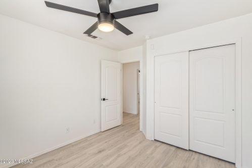 6851 Kern Dr, Tucson AZ  85743-1027 exterior