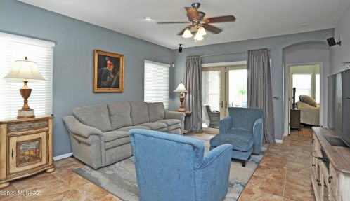 5916 Starling Dr, Tucson, AZ 85747-8968
