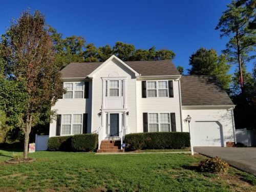 825 Howard St, Sandston, VA 23150-1626