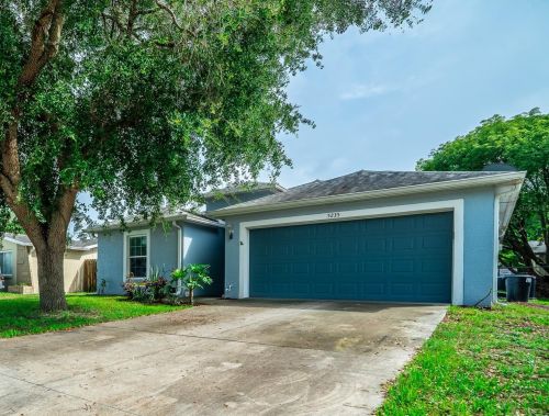 5235 Greenwood St, New Port Richey, FL 34653-4713