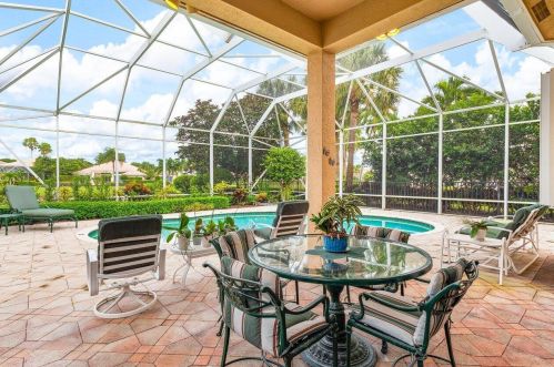 117 Victoria Bay Ct, West Palm Beach FL  33418-5764 exterior