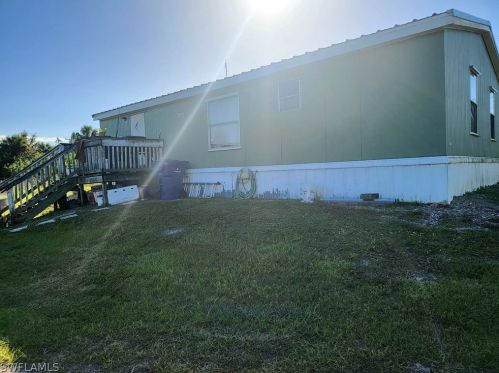 1302 Click Dr, Moore Haven, FL 33471-5021
