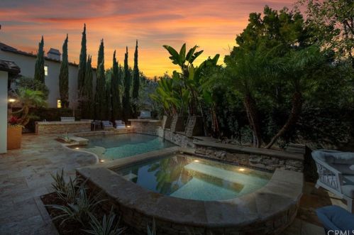 5 Wayside, Newport Beach, CA 92657-1629