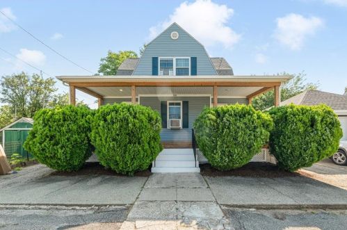 108 Majestic Ave, Warwick, RI 02888-2359