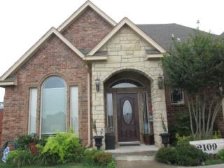 2109 9th St, Oklahoma City, OK 73160-8545