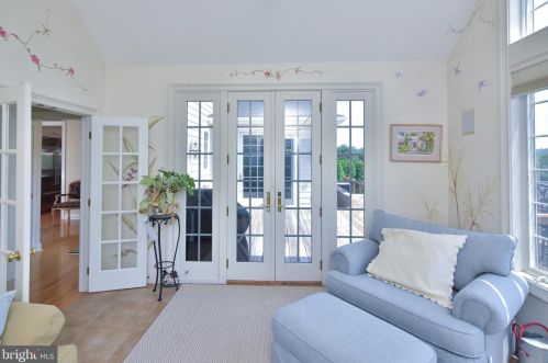 116 Osborne Cir, Kennett Sq PA  19348-1910 exterior