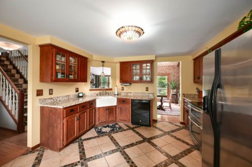 25520 Deer Rdg Trl, Waterford WI  53185-4854 exterior