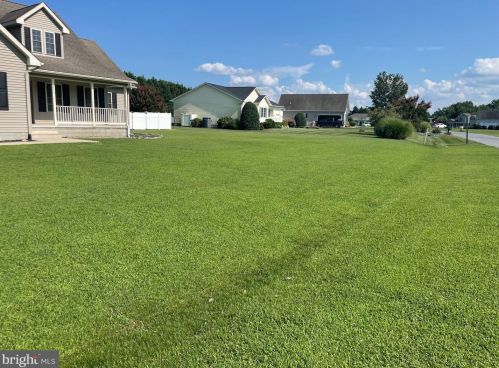 911 Little Brooke Ln, Seaford DE  19973-4851 exterior