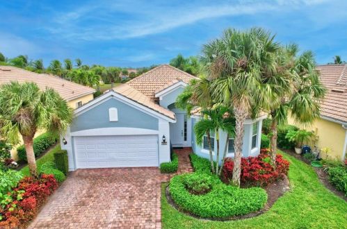 8890 Ravello Ct, Naples, FL 34114-2733