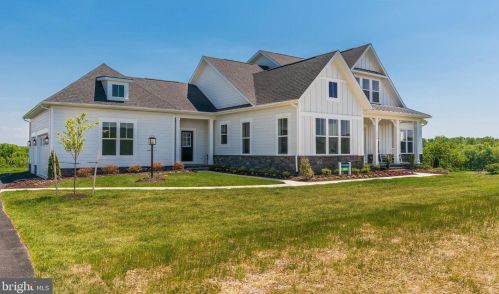 37729 St Francis Ct, Purcellville, VA 20132-9600