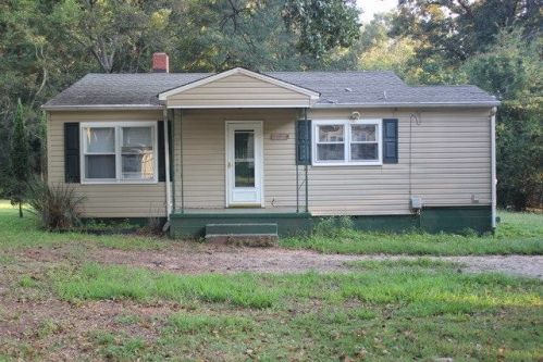 1708 Park Dr, Anderson SC  29621-7030 exterior