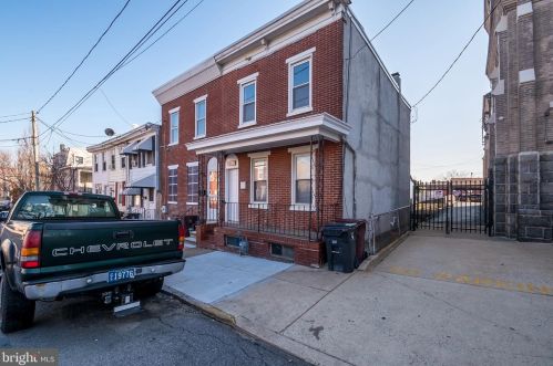 1108 Linden St, Wilmington, DE 19805-4054
