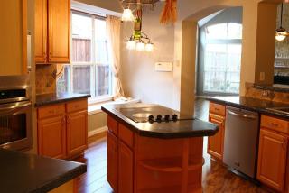 2032 Ravenhurst Dr, Allen TX  75013-2968 exterior