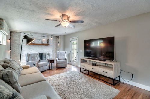 334 Swan Cir, Covington, KY 41018-1938