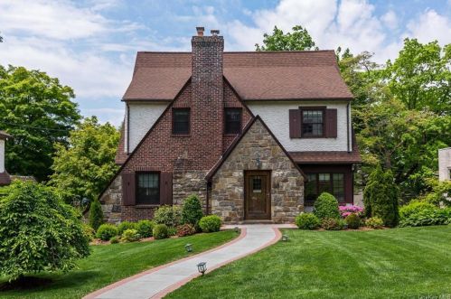 25 Dobbs Ter, Scarsdale, NY 10583-2005