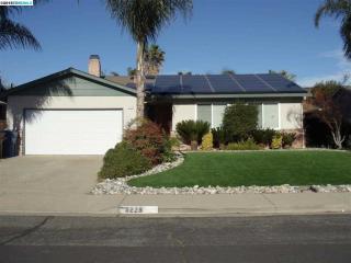 3229 Saint James Pl, Antioch, CA 94509-5426
