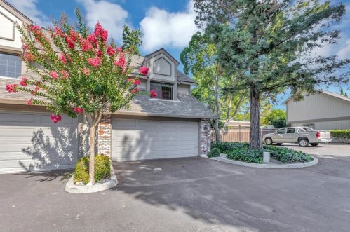 347 Rincon Ave, Campbell, CA 95008-2851