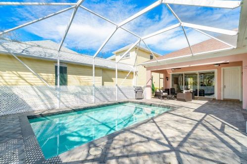 114 Poinciana Dr, Jupiter FL  33458-2830 exterior