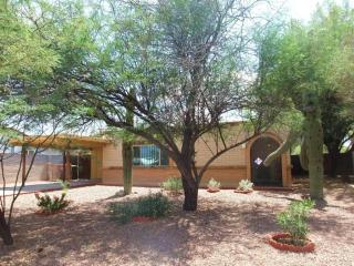 5722 Waverly St, Tucson, AZ 85712-3739