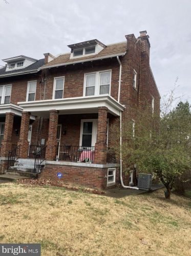1606 Otis St, Washington, DC 20018-2322