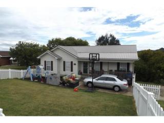 1621 Sevier Terrace Dr, Kingsport, TN 37660-3509