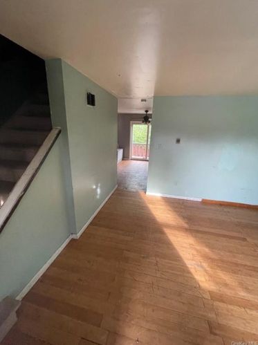 21 Harmony Ln, Monticello, NY 12701-7449
