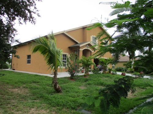 713 Tulip Blvd, Fort Pierce, FL 34953-3304