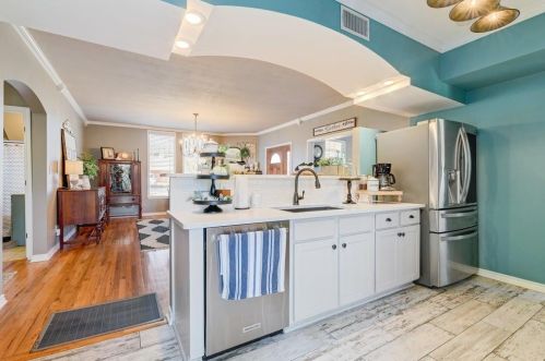 1201 Hutto Rd, Georgetown TX 78626-6101 exterior