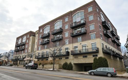 1515 Van Buren St, Milwaukee WI  53202-2097 exterior