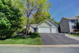 503 Chapel Ct, Saint Paul, MN 55121-2368