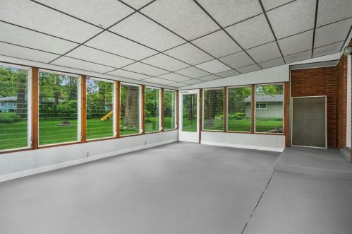 744 Williams Dr, Crown Point IN  46307-4822 exterior