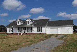 150 Wells Lee Rd, Elora, TN 37328-4232