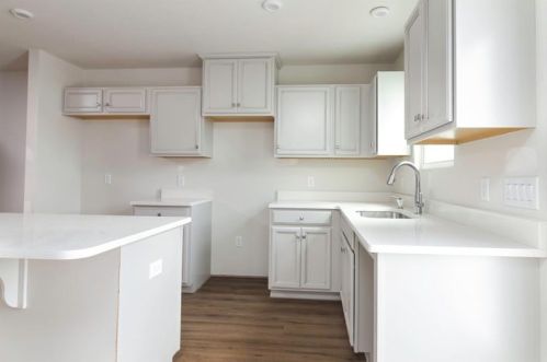 270 Smith Ln, Beaver Falls PA  15010-1238 exterior