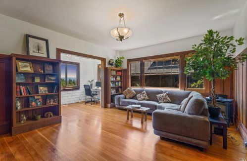 2711 Virginia St, Berkeley, CA 94709-1046