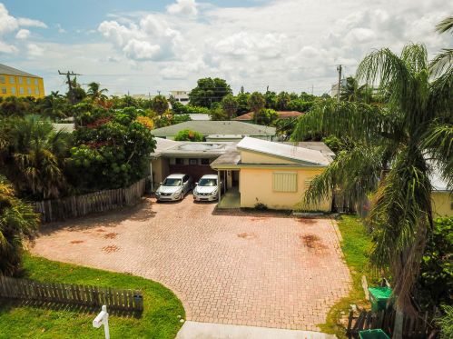 201 30th St, West Palm Beach, FL 33404-2367