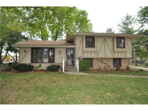 202 Wanda Dr, Ankeny, IA 50021-3322