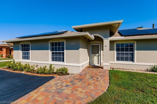 2741 2nd Ave, Naples, FL 34120-3734