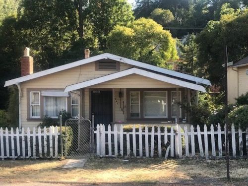 6441 Hillmont Dr, Oakland, CA 94605-2242