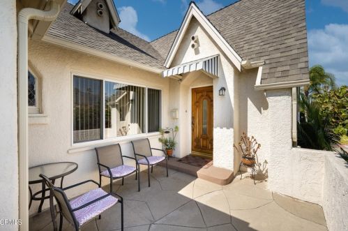 812 Arden Ave, Glendale, CA 91202-2108
