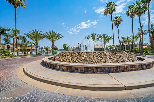 1133 Newport Beach Dr, Gilbert, AZ 85233-6744