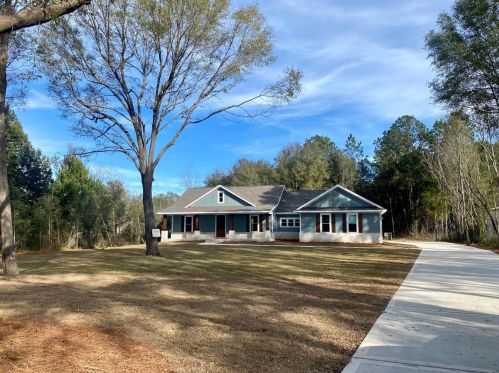 5157 Griffith Mill Rd, Holt, FL 32564-9316
