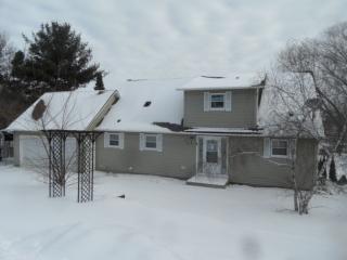 212 Knoll Ct, Deerfield WI  53531-9524 exterior